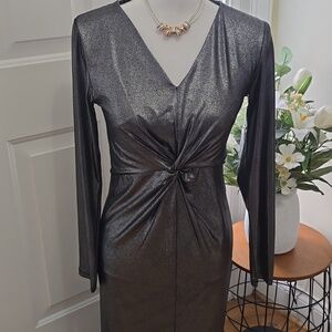 HARPER ROSE BRAND WOMEN'S LONG SLEEVES SHIMMERING SILVER AND BLACK DRESS SIZE 4
